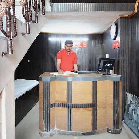 Hotel Asia Palace Pathānkot Esterno foto